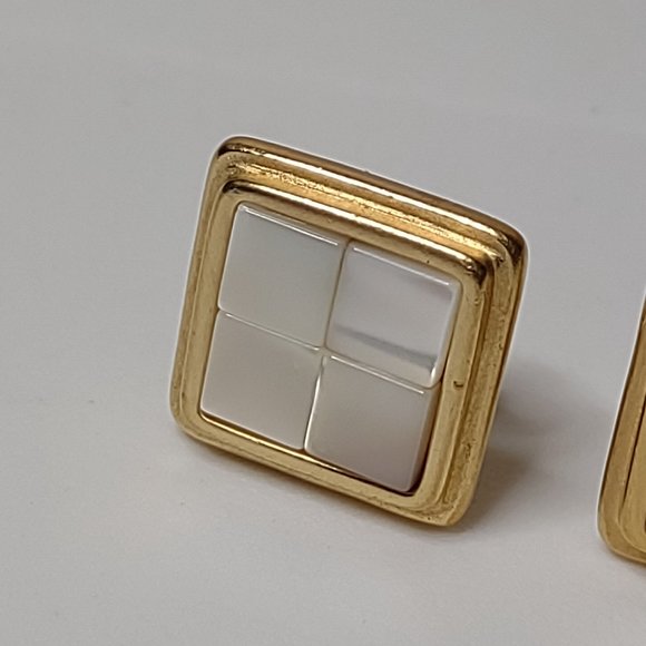 Square Gold Tone Napier Clip On Earrings - Picture 3 of 9